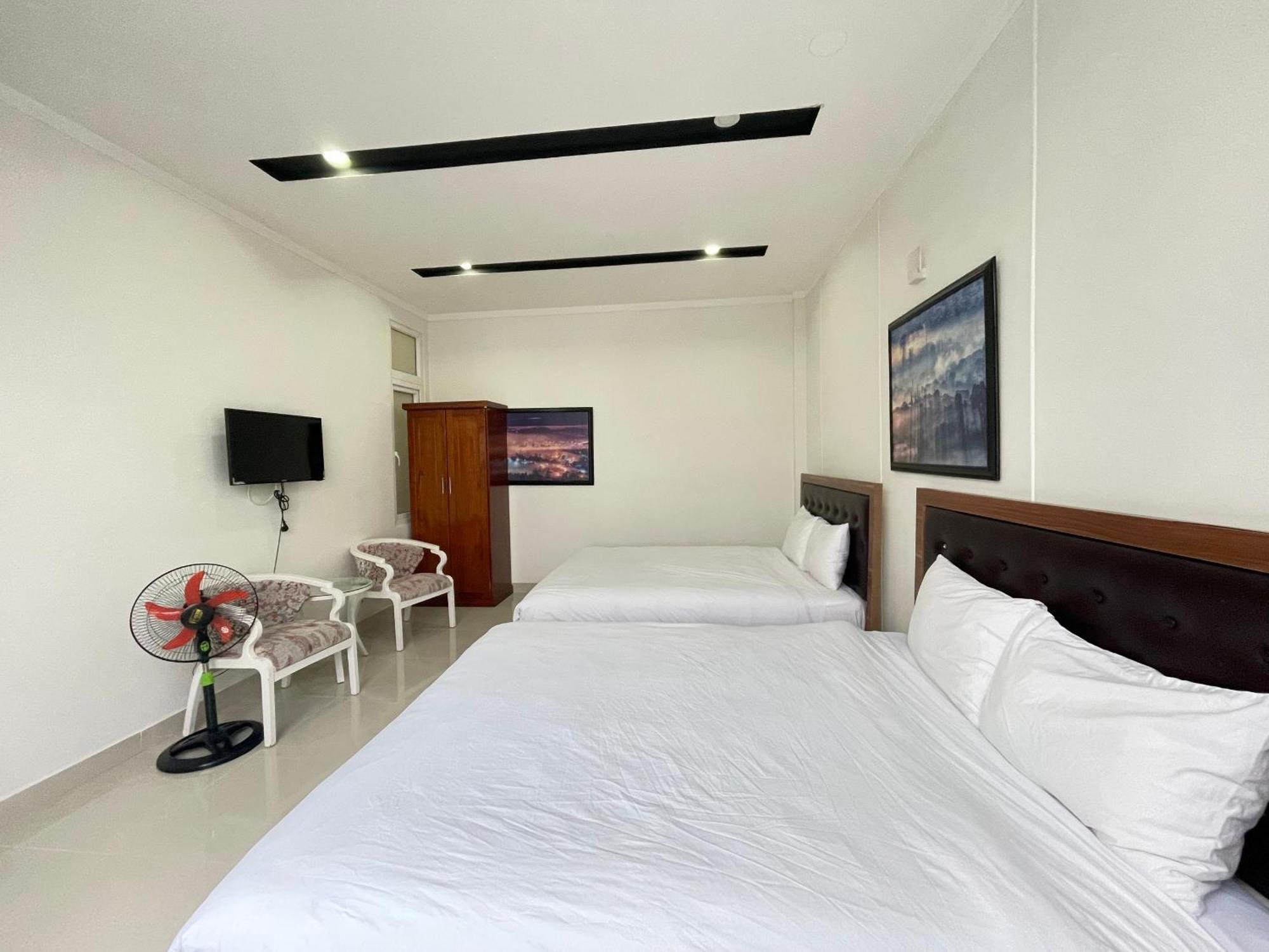 Phuong Vy 2 Hotell Dalat Exteriör bild
